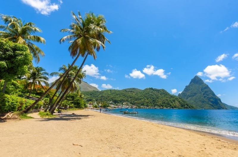 The Best Caribbean Destinations for an Easy Beach Getaway | Simon Dannhauer/Shutterstock