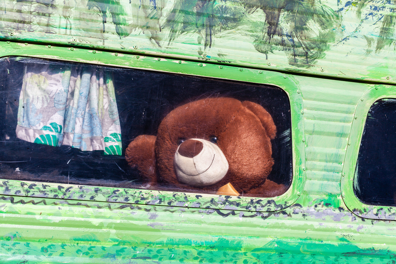 The Happy Teddy | Alamy Stock Photo by Piter Lenk